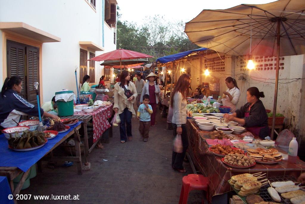 Luang Prabang nightmarket