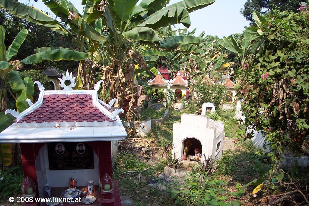 Hanoi graveyard