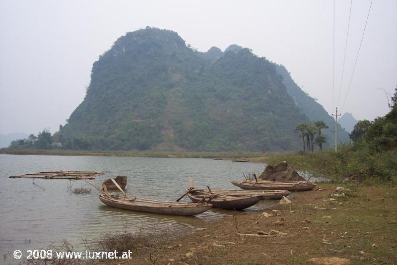 Thac Ba lake