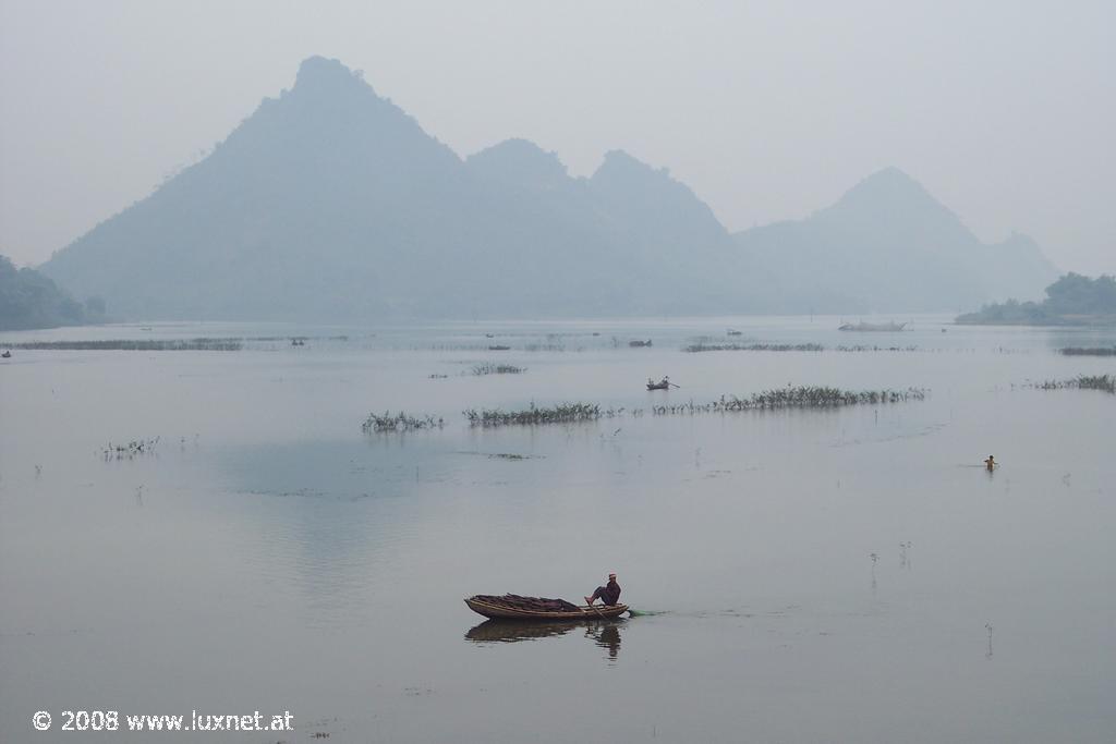 Thac Ba lake