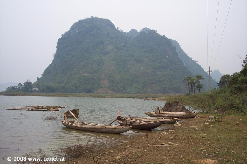 Thac Ba lake