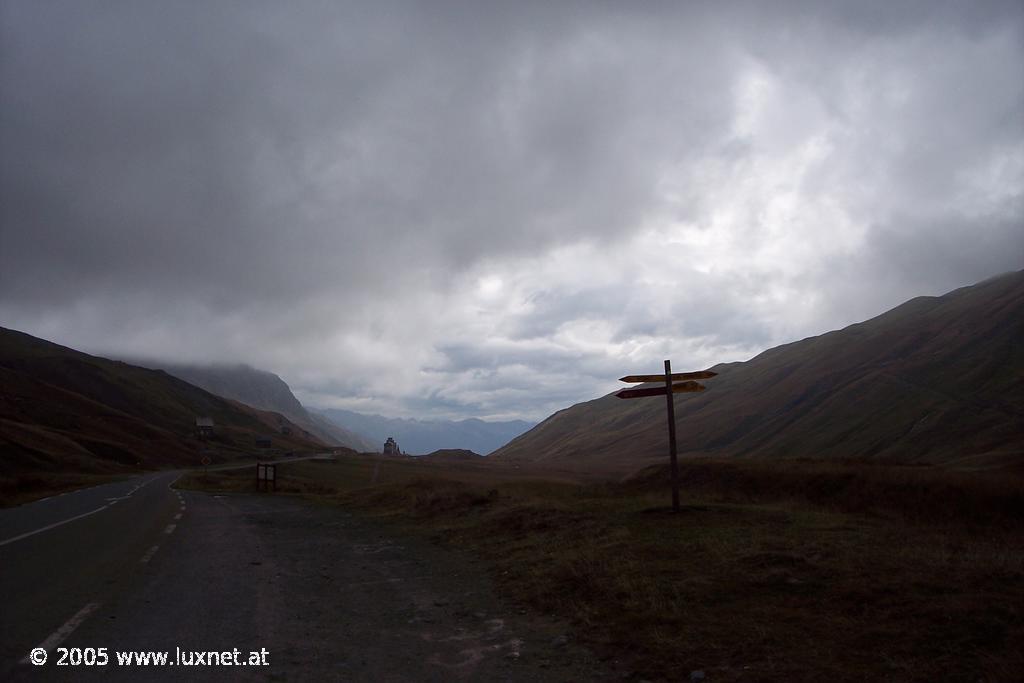 Col du Petit St. Bernard (Savoie)