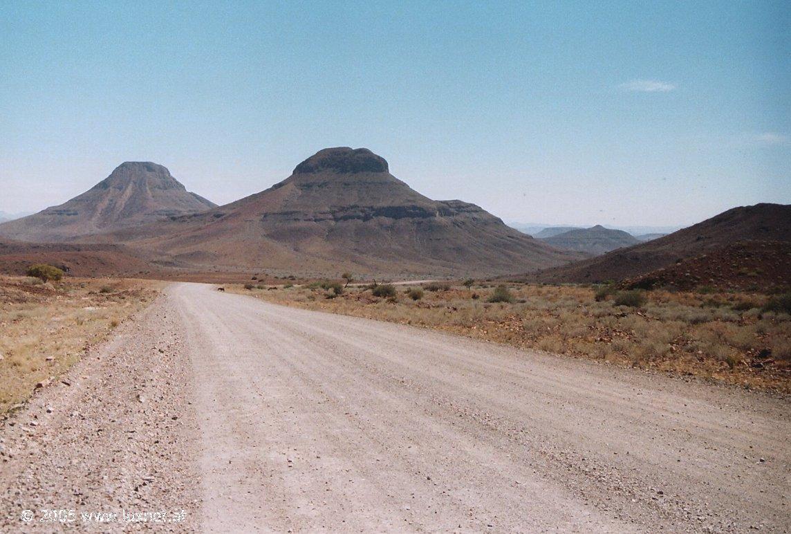 Near Palmwag (Damaraland)