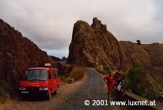 From Porto Nuevo to Vila de Ribeira Grande (Santo Antao)