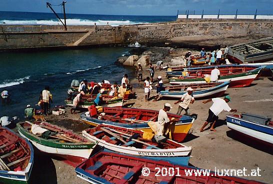 Ponta do Sol Harbour (Santo Antao)