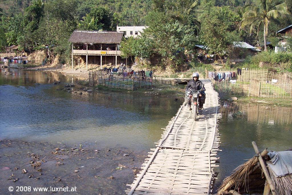 Muang Mai river crossing