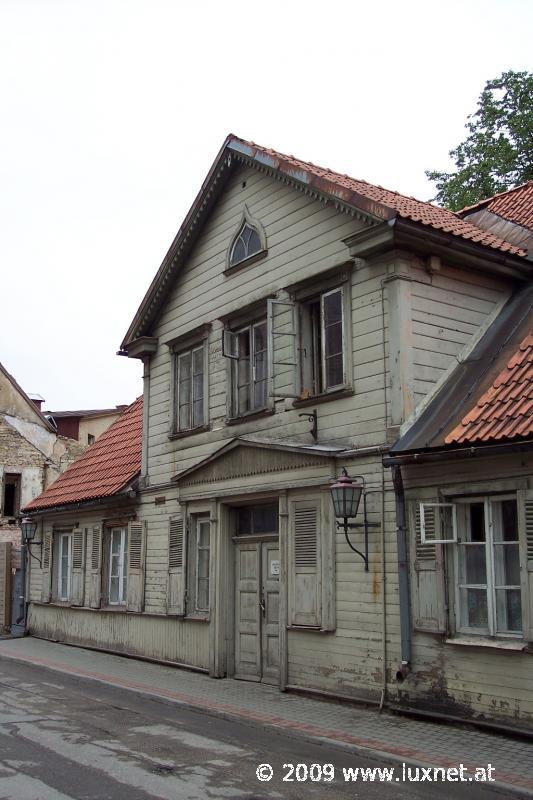 Typical House, Cecis