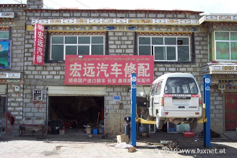 Garage, Damshung  (Ü)