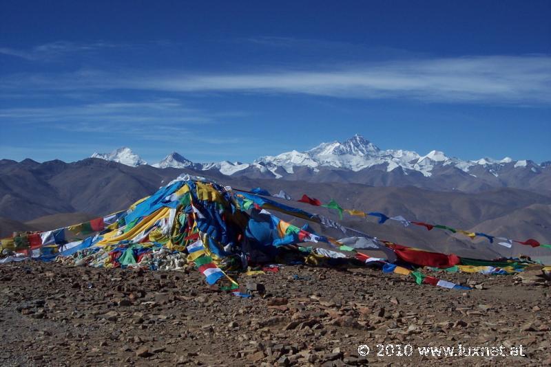 Mt. Everest/Qomolangma (Tsang)