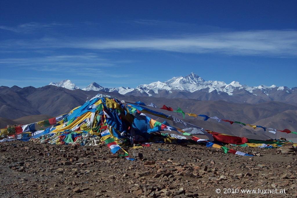 Mt. Everest/Qomolangma (Tsang)