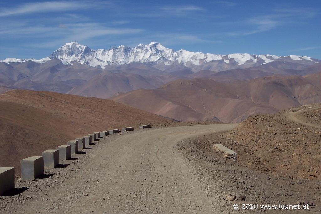 Road to the Everest Basecamp (Tsang)