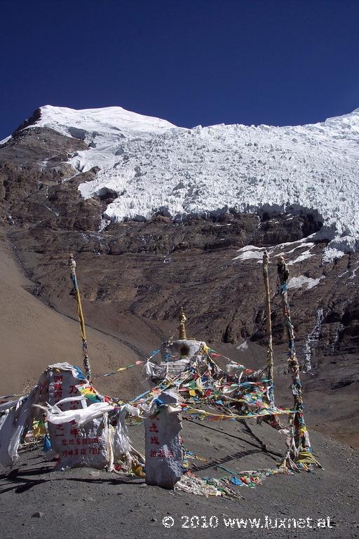 Kharola Glacier, 5560m (Tsang)