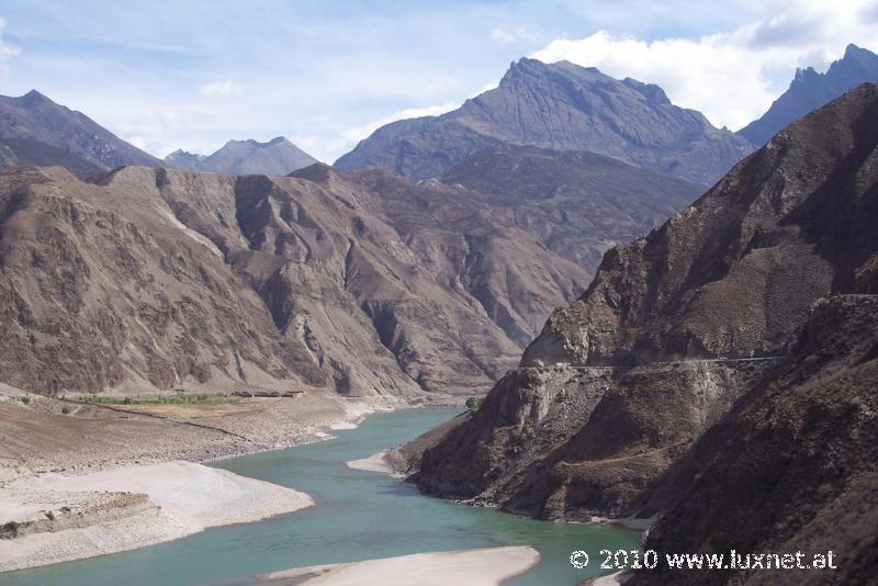 Tsangpo Valley (Kham)