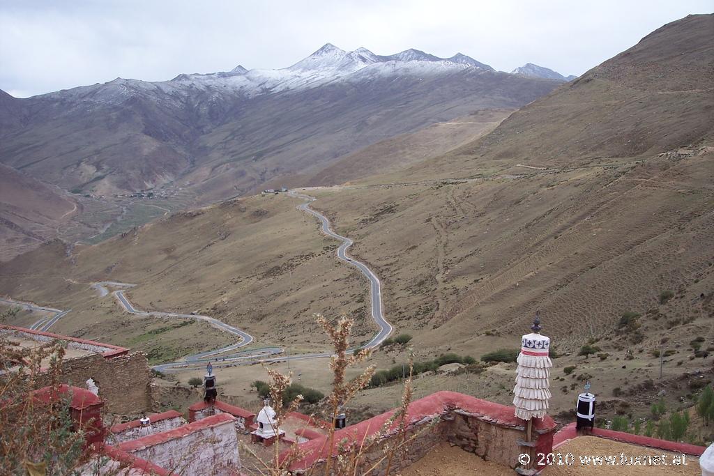 Ganden Monastery View (Ü)