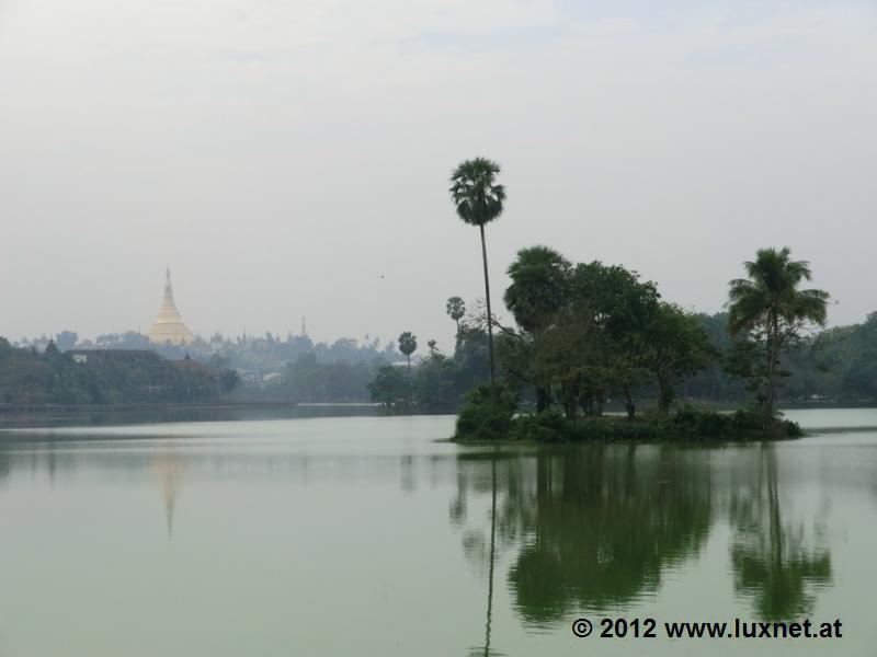 Lake Kandawagyi (Yangon)