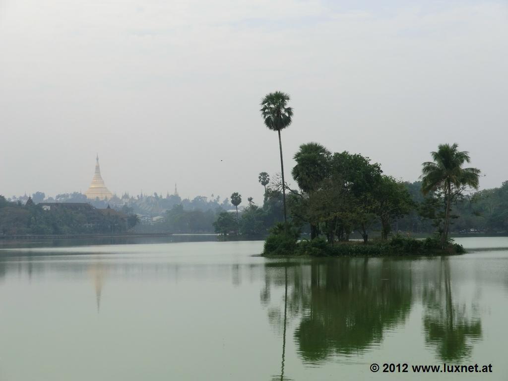 Lake Kandawagyi (Yangon)