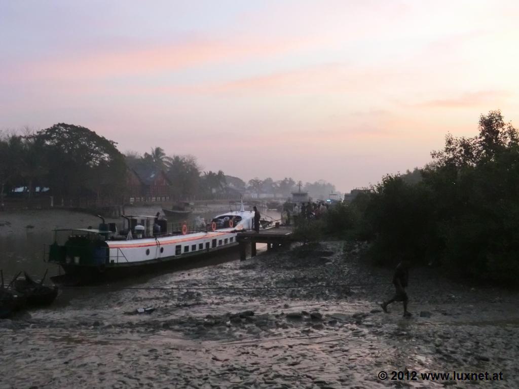 Harbour (Sittwe)