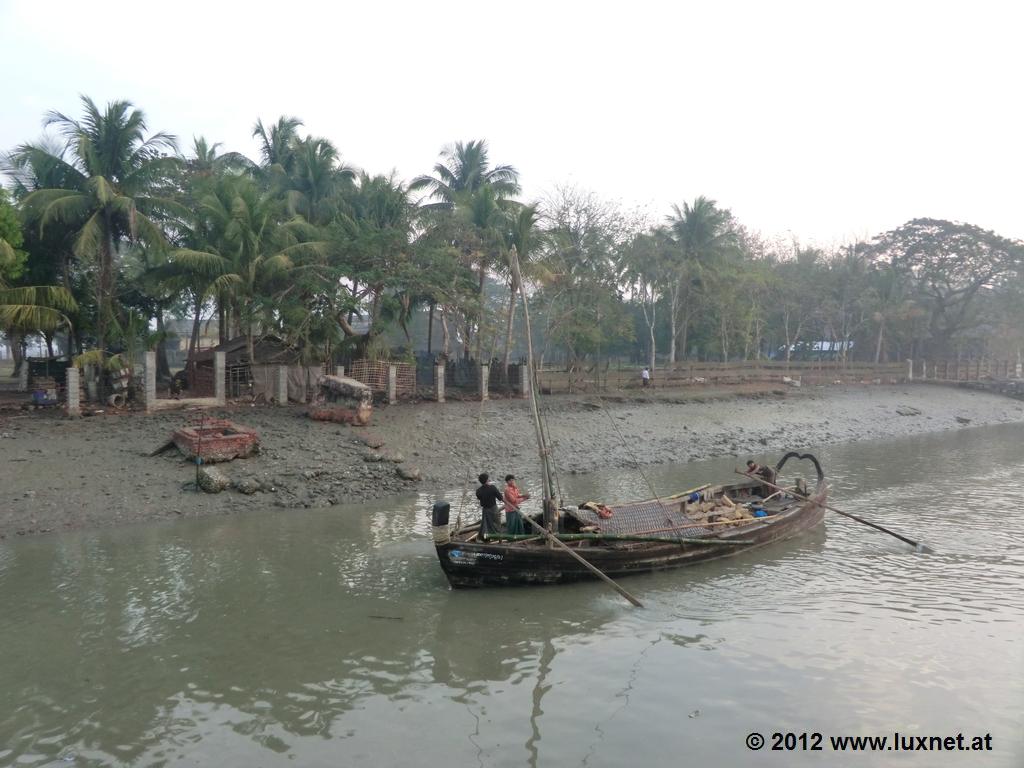 Kaladan River (Sittwe)