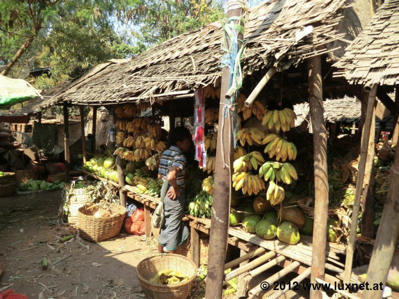 Nyang U Market (Bagan)