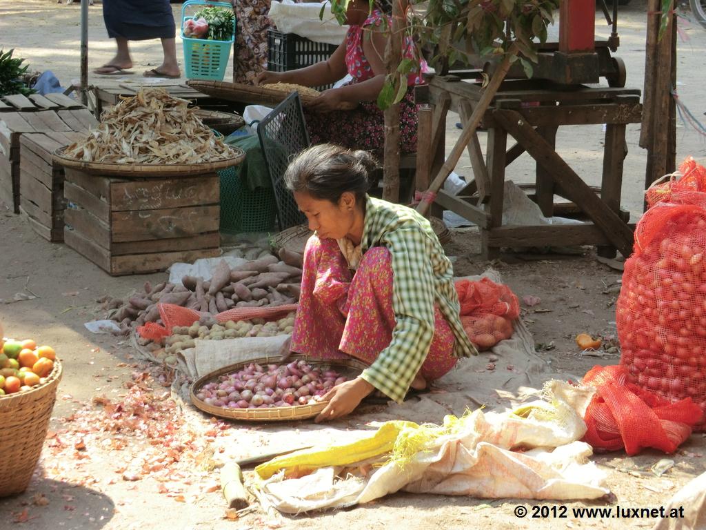 Nyang U Market (Bagan)