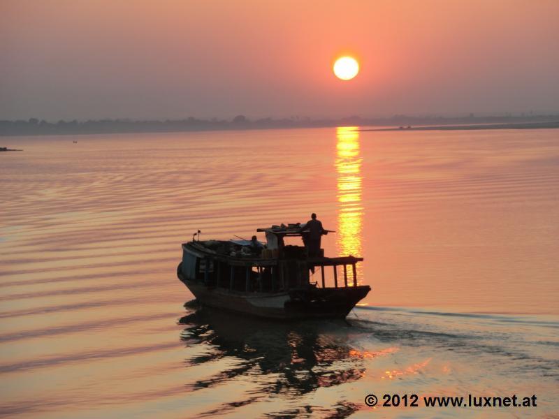 Irrawaddy Scenery