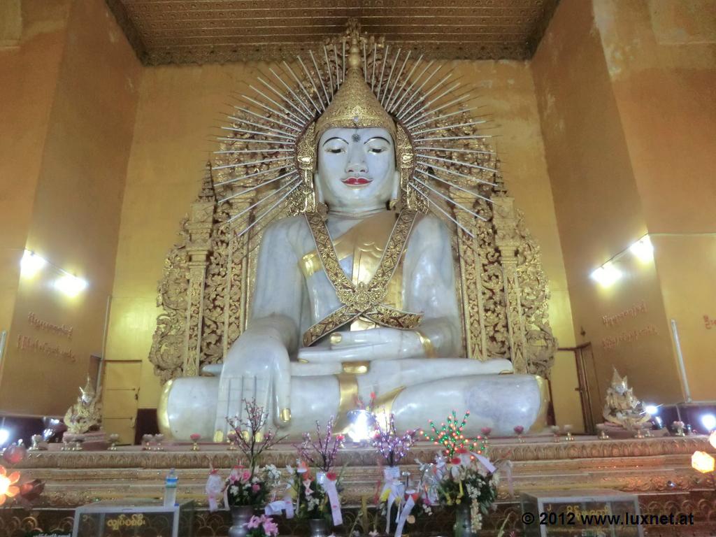Kyauktawgyi Pagoda (Mandalay)