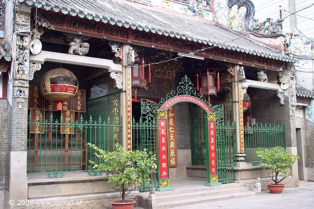 Cholon temple